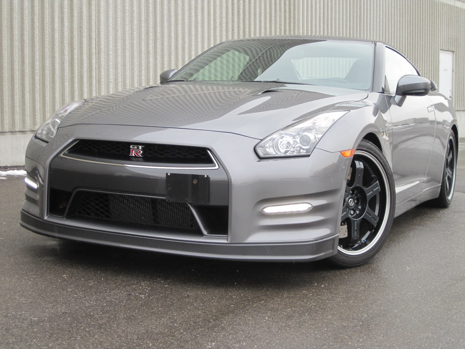 2012 Nissan skyline black edition #9