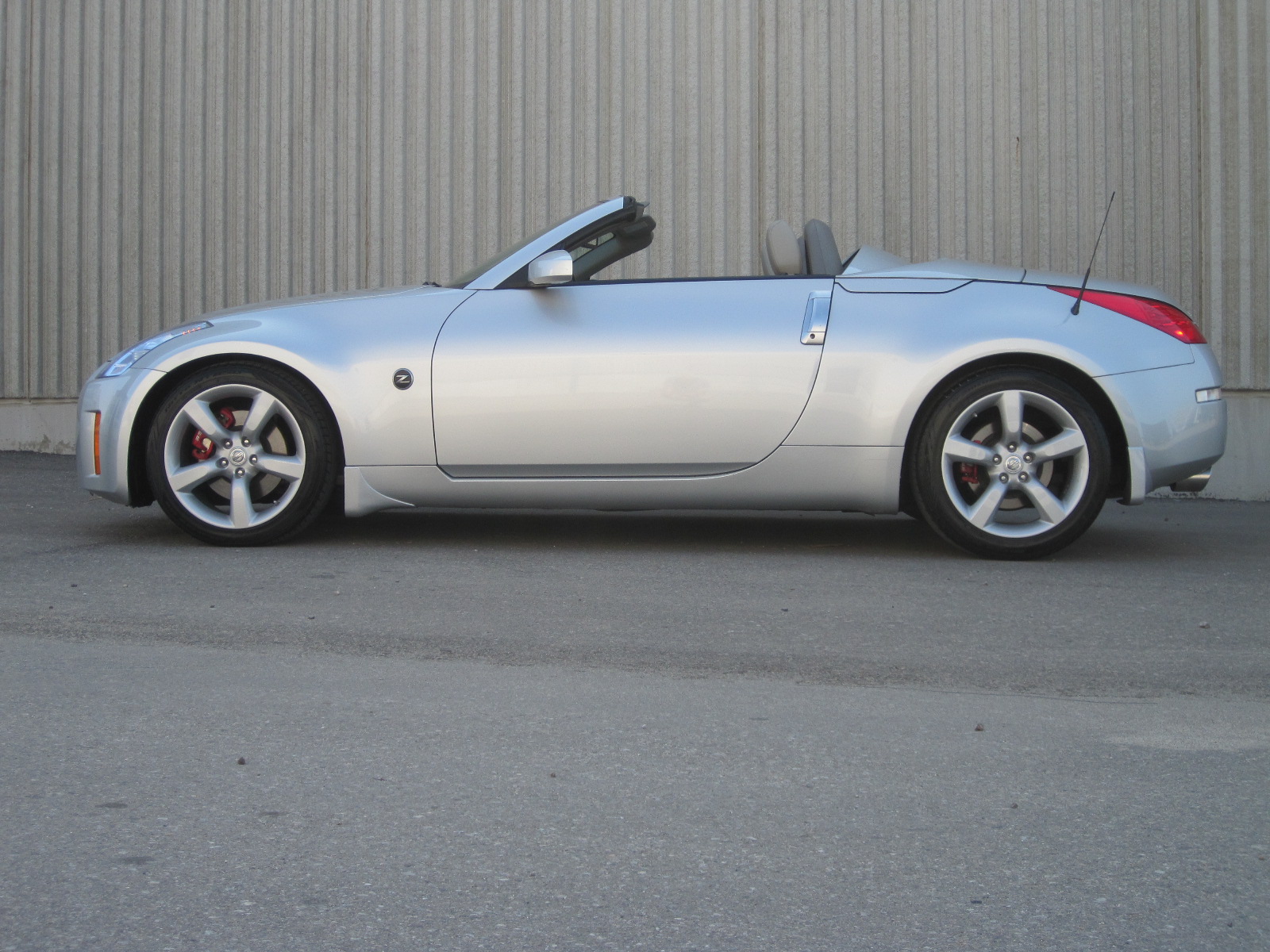 Nissan 350z roadster poster